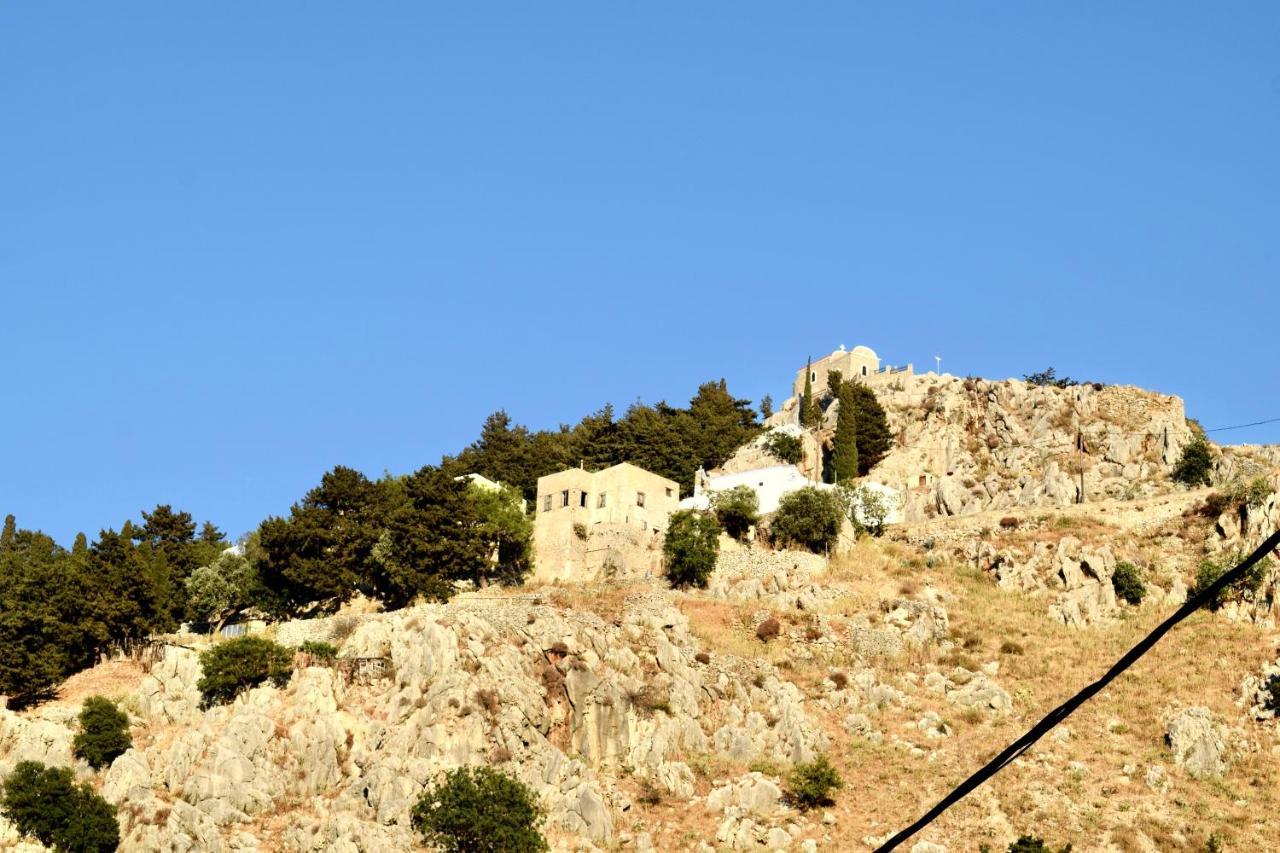 Κουλουντρη Simi Exterior foto