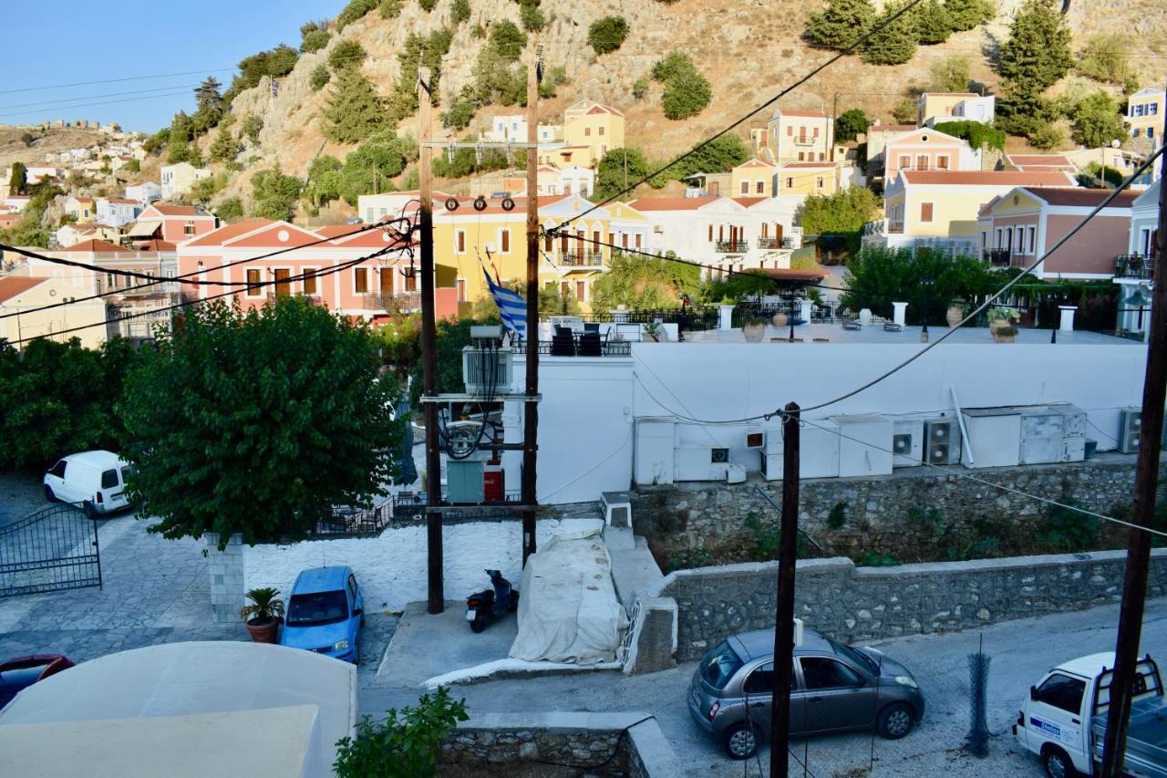 Κουλουντρη Simi Exterior foto